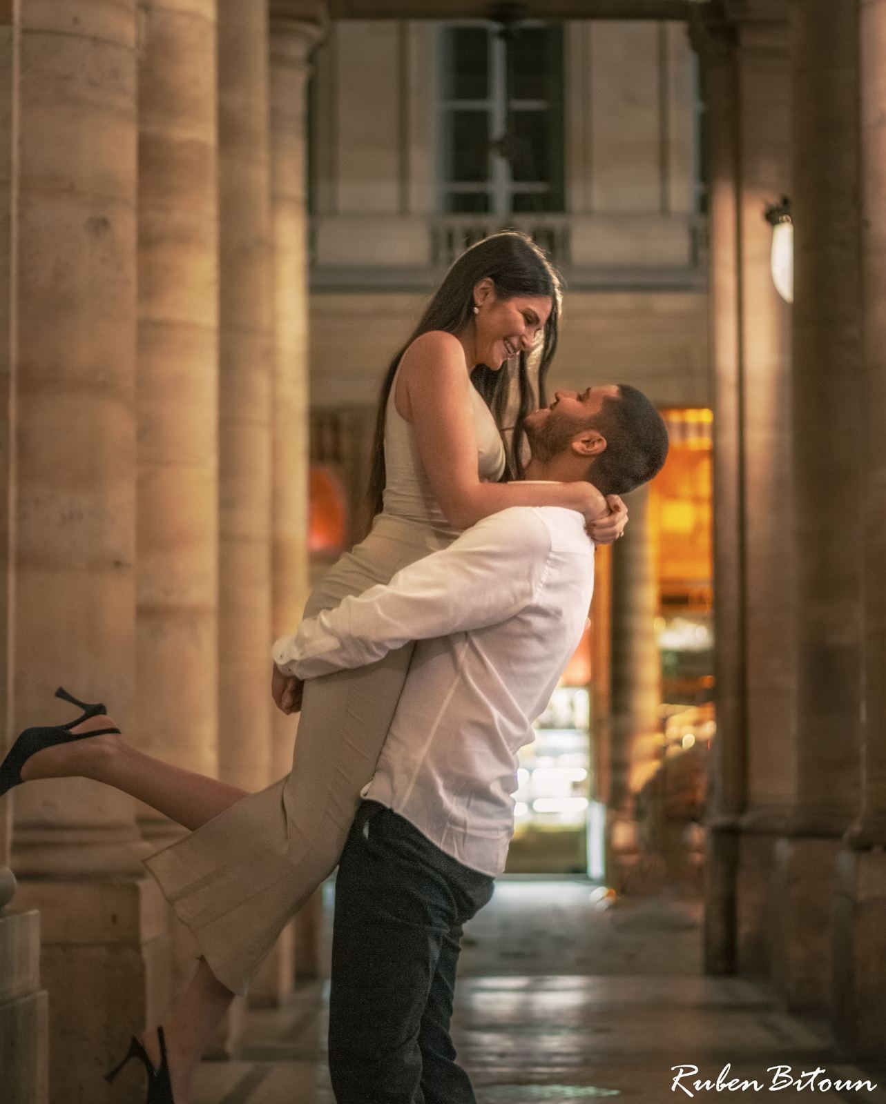 Couple — Palais-Royal